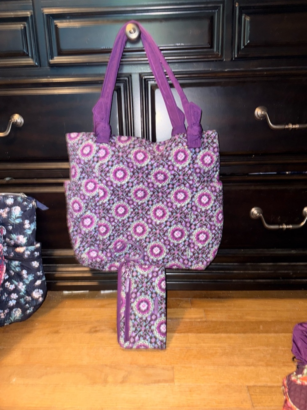 Lilac Medallion purse and wallet set